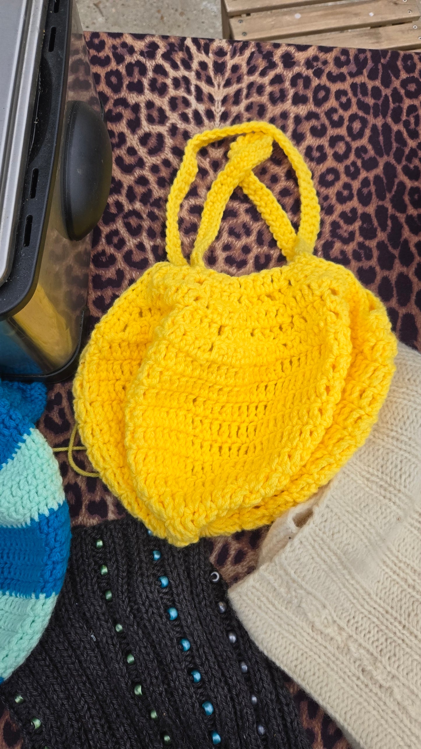 The Bottomless Crocheted Bucket Bag